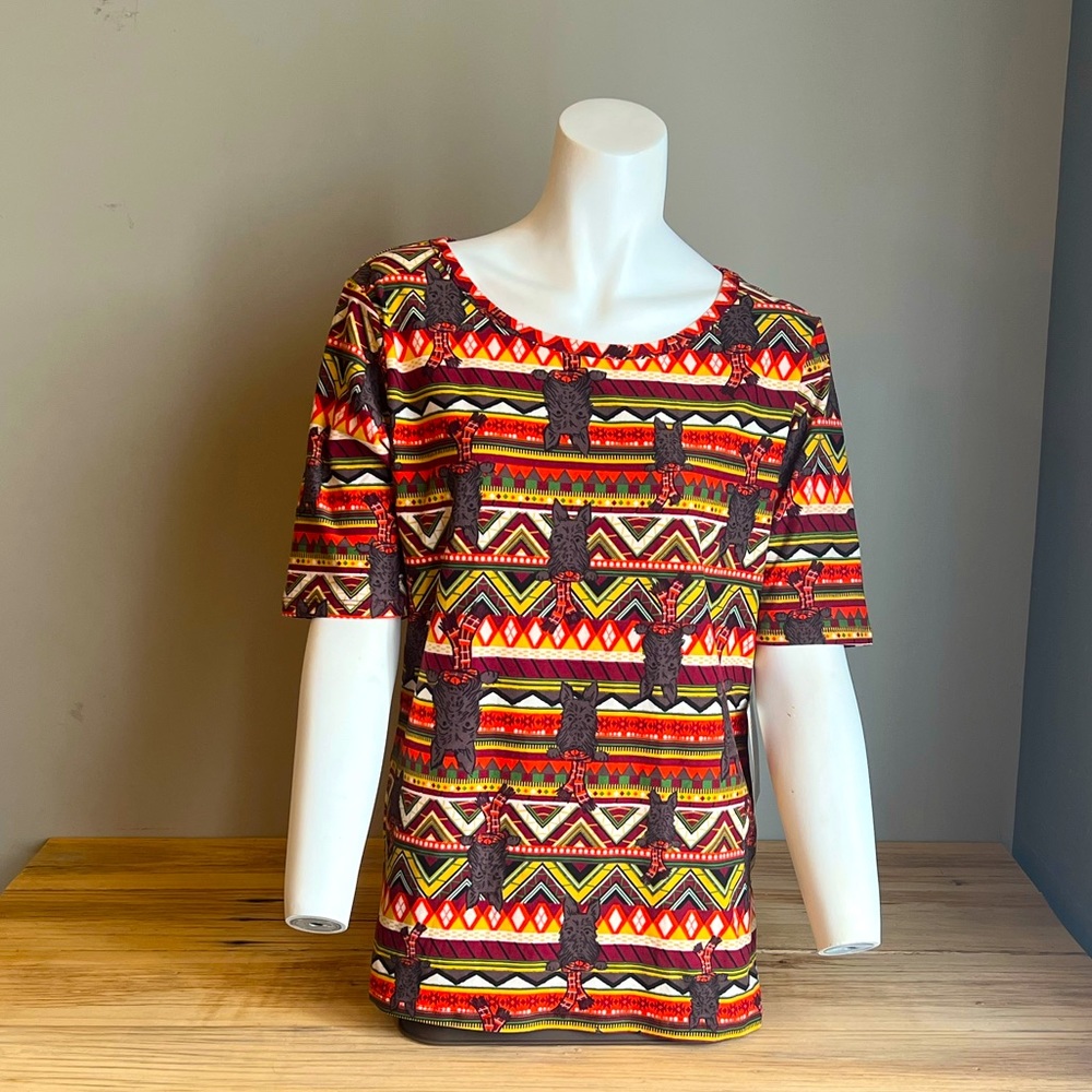 🔥Final Sale🔥 NWT LuLaRoe Classic T size medium